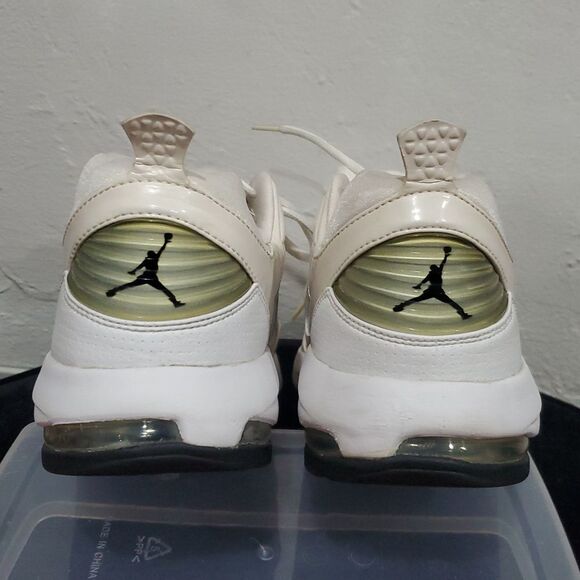 Air Jordan Trunner 2007 White and Green Sneakers Size 11 - Picture 7 of 14